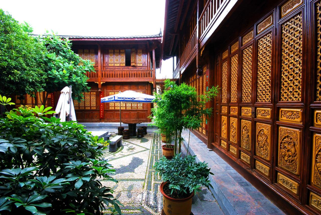 Lijiang Jinfu Hotel Eksteriør billede