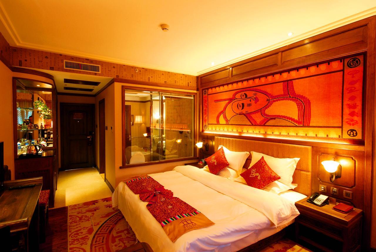 Lijiang Jinfu Hotel Eksteriør billede