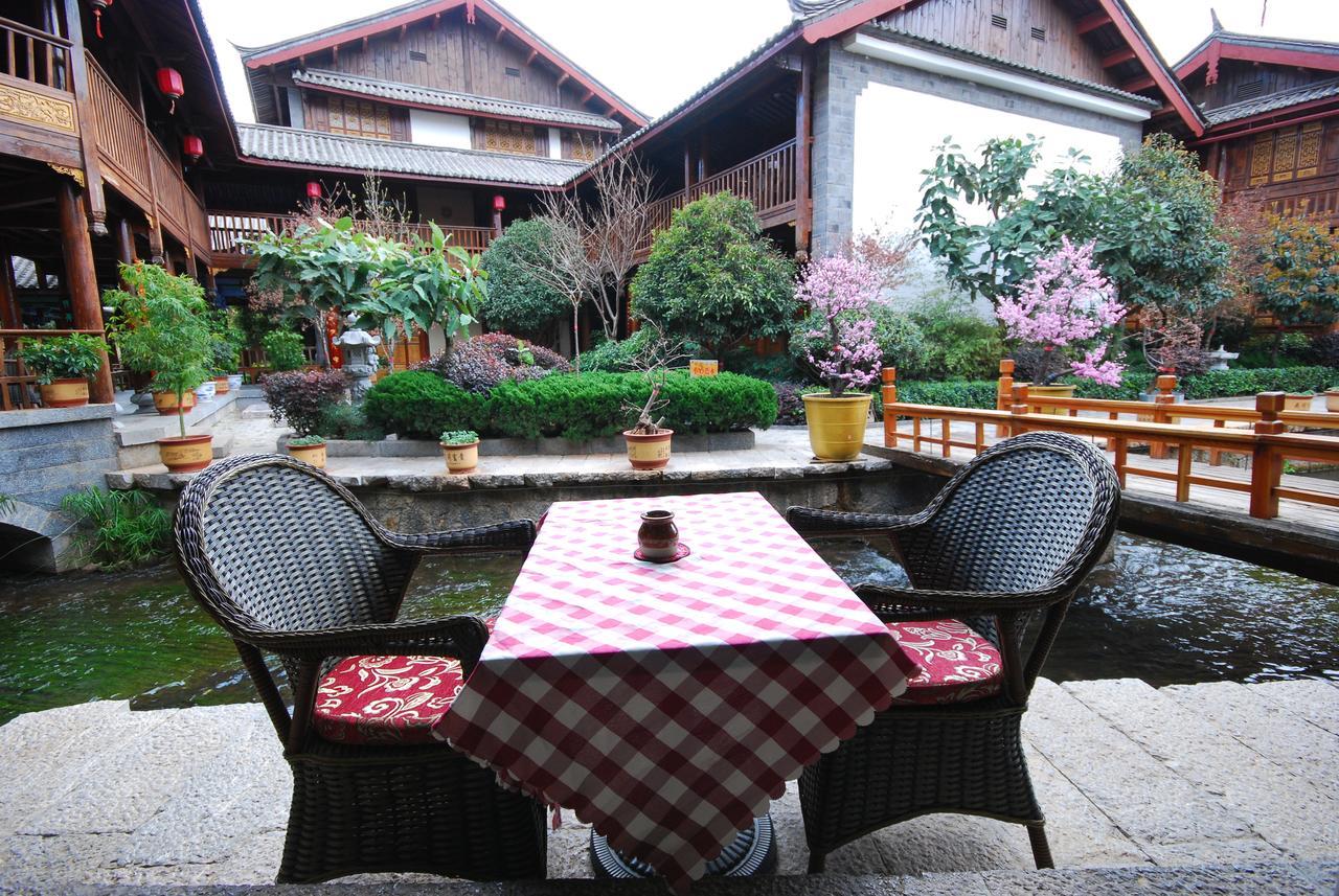 Lijiang Jinfu Hotel Eksteriør billede
