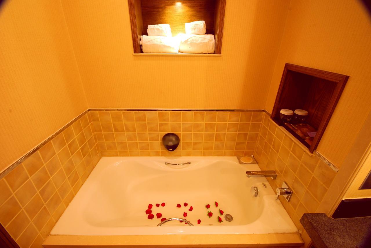 Lijiang Jinfu Hotel Eksteriør billede
